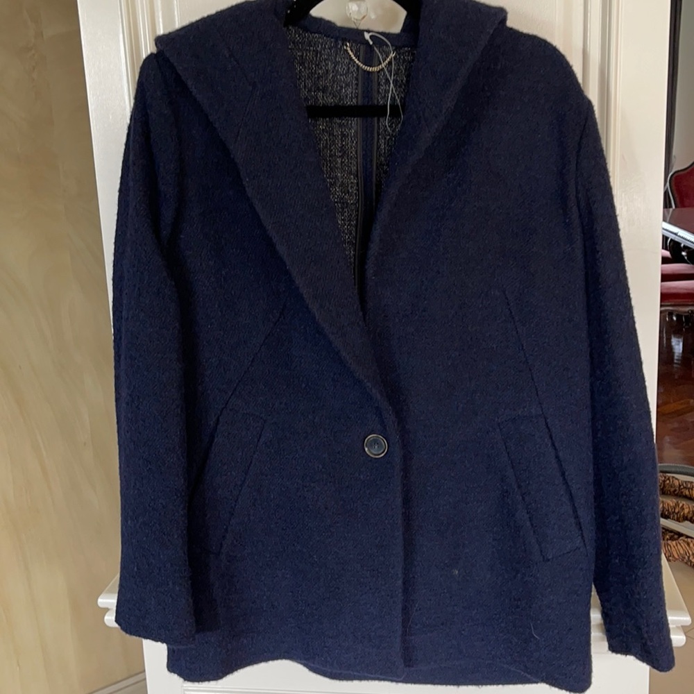 Fall short coat
